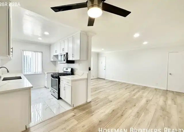 Property at 6025 Whitsett Ave Unit 6, North Hollywood, CA, 91606, 2 beds, 2 baths, [object Object]