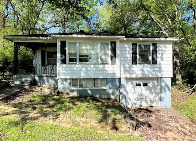 Property at 2608 2nd St NW, Center Point, AL, 35215, 3 beds, 2 baths, [object Object]