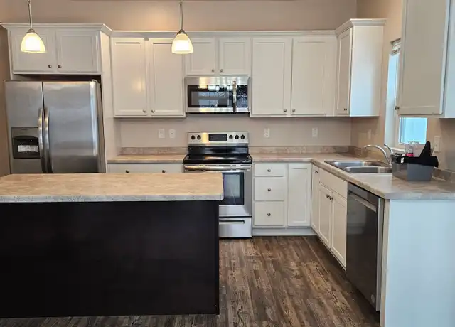 Property at 1110 W Thomas St Unit 1110, Wausau, WI, 54401, 3 beds, 2.5 baths, [object Object]