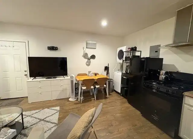 Property at 22706 Criswell St, West Hills, CA, 91307, 0 beds, 1 bath, [object Object]