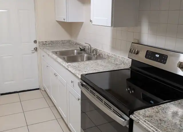 Property at 3620 E 33rd Ave, Tampa, FL, 33610, 3 beds, 2 baths, [object Object]