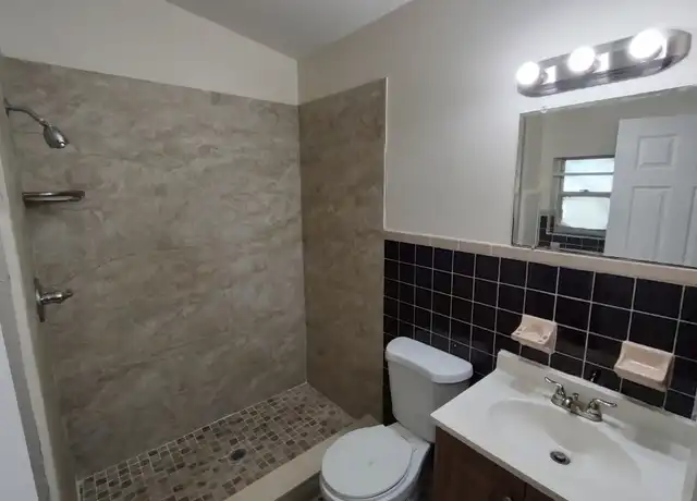 Property at 3620 E 33rd Ave, Tampa, FL, 33610, 3 beds, 2 baths, [object Object]