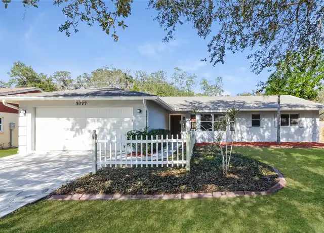 Property at 5777 Colonial Oaks Blvd, Sarasota, FL, 34232, 3 beds, 2 baths, [object Object]