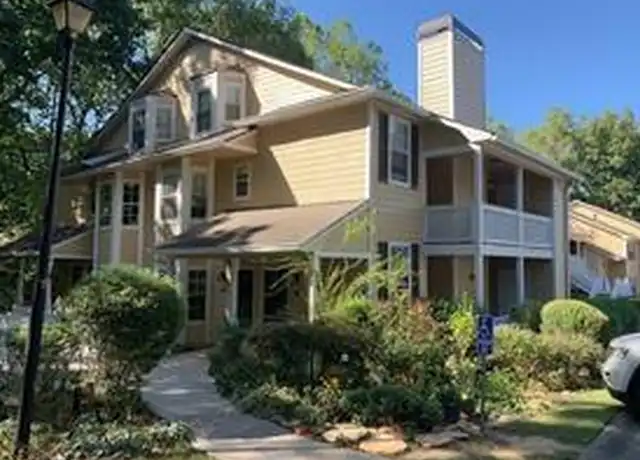 Property at 4000 Riverlook Pkwy SE Unit 203, Marietta, GA, 30067, 2 beds, 2 baths, [object Object]