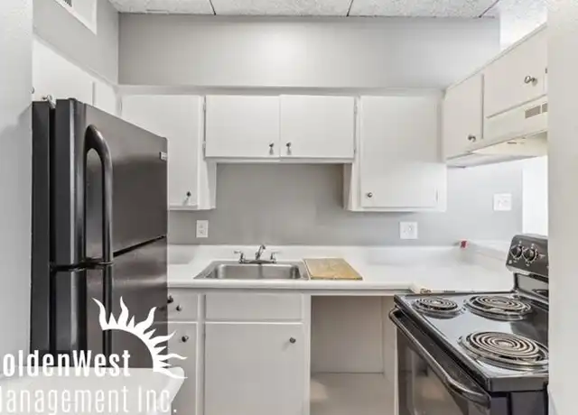 Property at 910 E Marlette Ave Unit 21, Phoenix, AZ, 85014, 2 beds, 2 baths, [object Object]