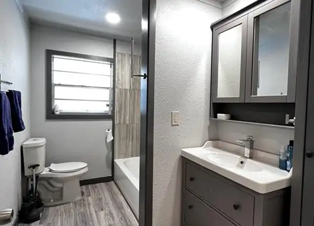 Property at 1823 Rosalee St, La Marque, TX, 77568, 2 beds, 1.5 baths, [object Object]
