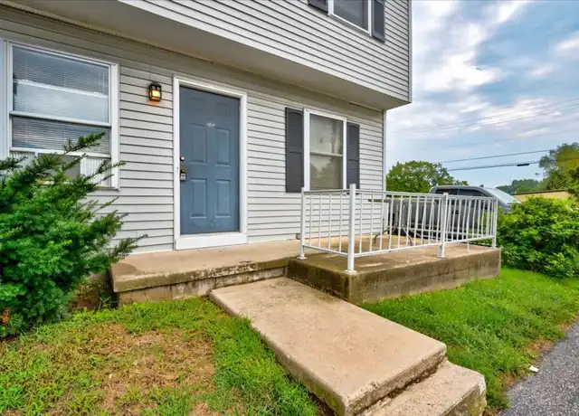Property at 1885 Johnson Rd, Chambersburg, PA, 17202, 1 bed, 1 bath, [object Object]