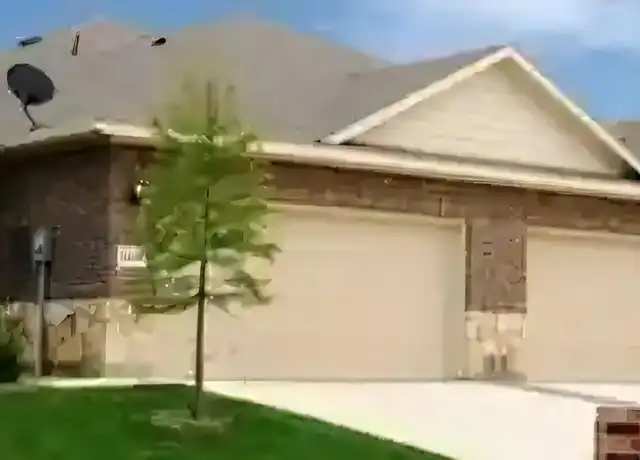 Property at 1415 Piedmont Dr, Mansfield, TX, 76063, 3 beds, 2 baths, [object Object]