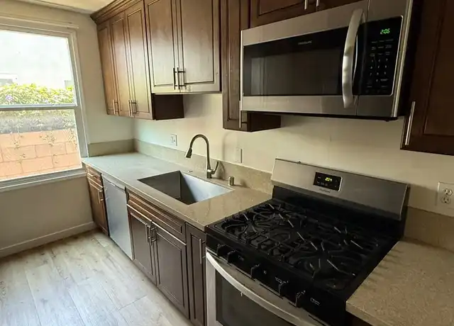 Property at 3367 Overland Ave Unit 6904, Los Angeles, CA, 90034, 3 beds, 2 baths, [object Object]