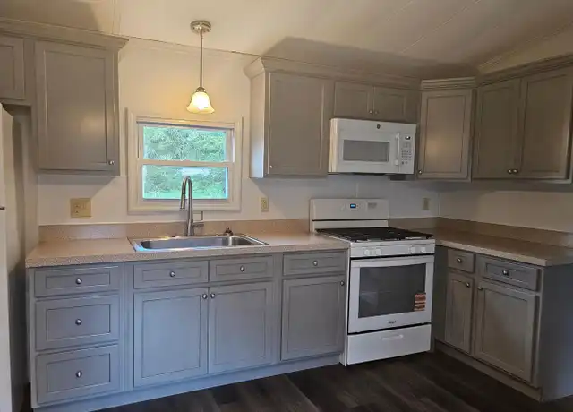 Property at 32 Elmer St, Franklinville, NJ, 08322, 3 beds, 2.5 baths, [object Object]