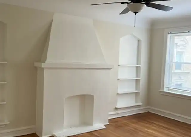 Property at 2240 W Farwell Ave Unit 3A, Chicago, IL, 60645, 1 bed, 1 bath, [object Object]