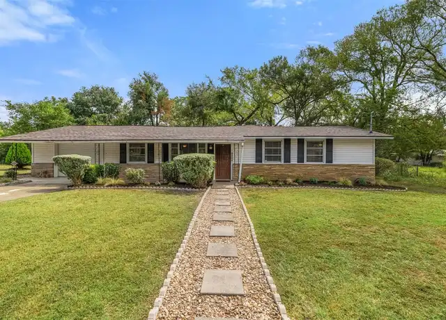 Property at 1803 Victoria Dr, Austin, TX, 78721, 3 beds, 2 baths, [object Object]