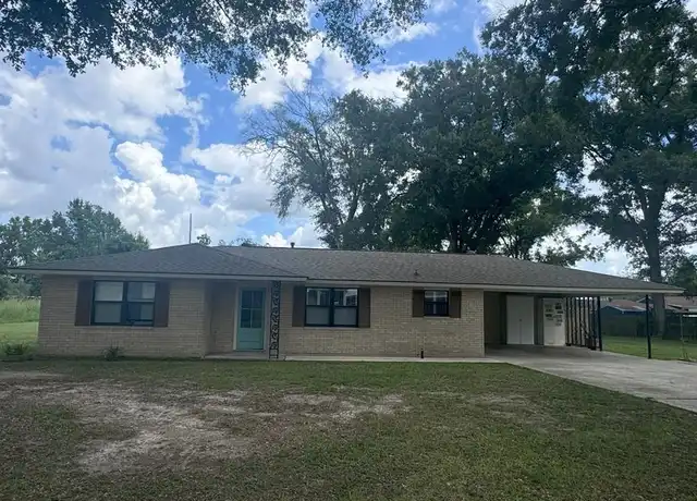Property at 208 Camellia Ave, Hammond, LA, 70403, 2 beds, 2 baths, [object Object]