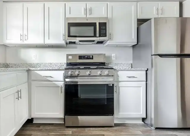 Property at Carolanne Terrace Apartments - 5528 Carolanne Ter, Virginia Beach, VA, 23462, 2 beds, 2 baths, [object Object]
