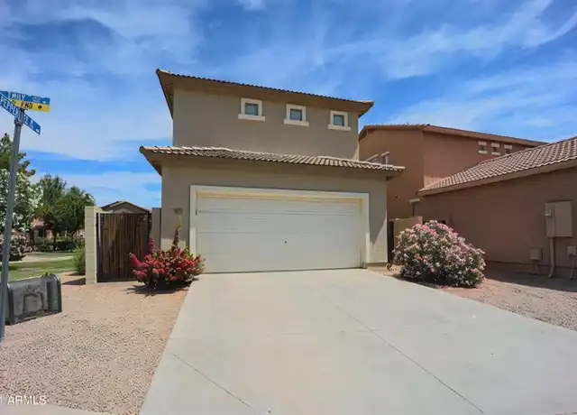 Property at 1962 E Emily Ln, Gilbert, AZ, 85295, 2 beds, 3 baths, [object Object]