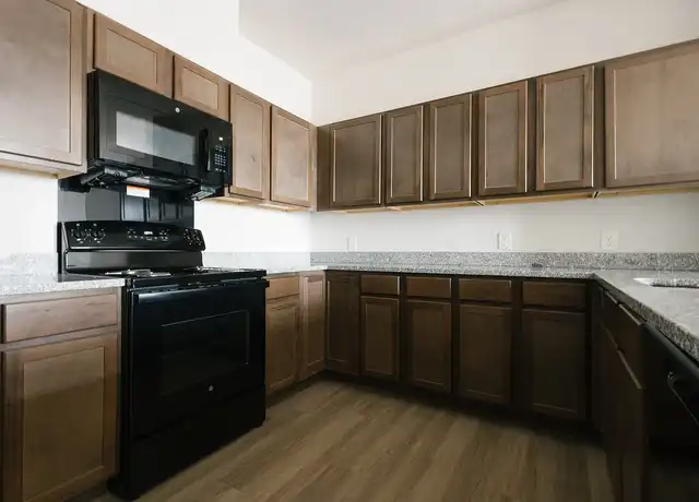 Property at The Flats at 2109 - 2109 Ashley Rd, Charlotte, NC, 28208, 2 beds, 2 baths, [object Object]