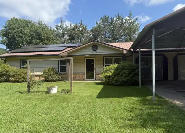 Property at 6396 Old Pendergrass Rd, Jefferson, GA, 30549, 3 beds, 2 baths, [object Object]