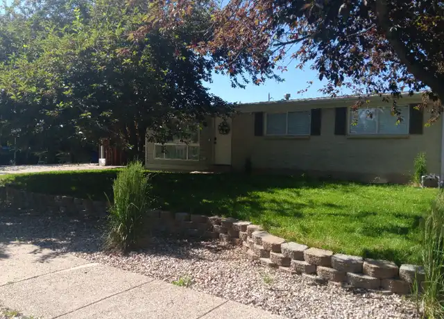 Property at 7 E Diamond St, Layton, UT, 84041, 5 beds, 2 baths, [object Object]