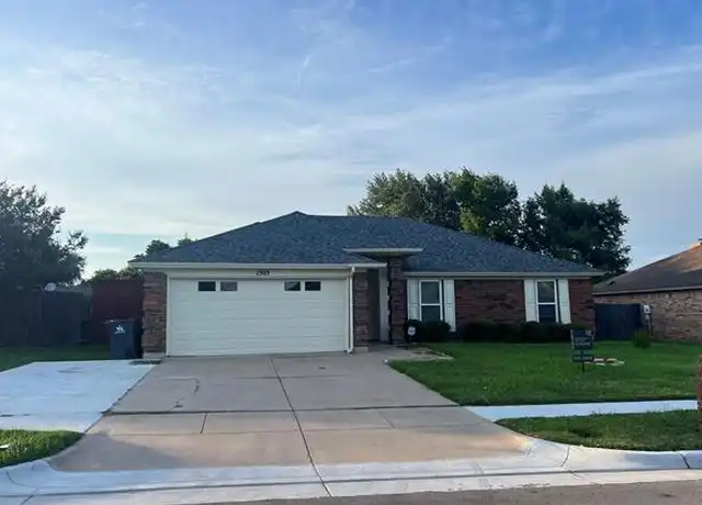 Property at 1503 Garrison St, Arlington, TX, 76018, 3 beds, 2 baths, [object Object]