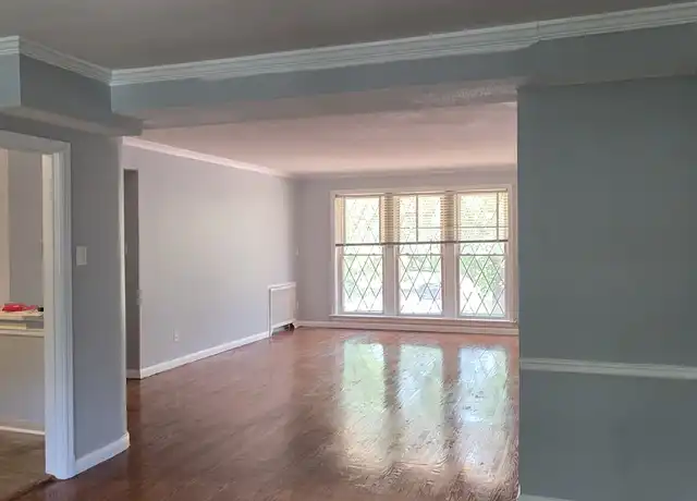 Property at 8241 Delmar Blvd Unit 2W, St. Louis, MO, 63124, 2 beds, 1 bath, [object Object]