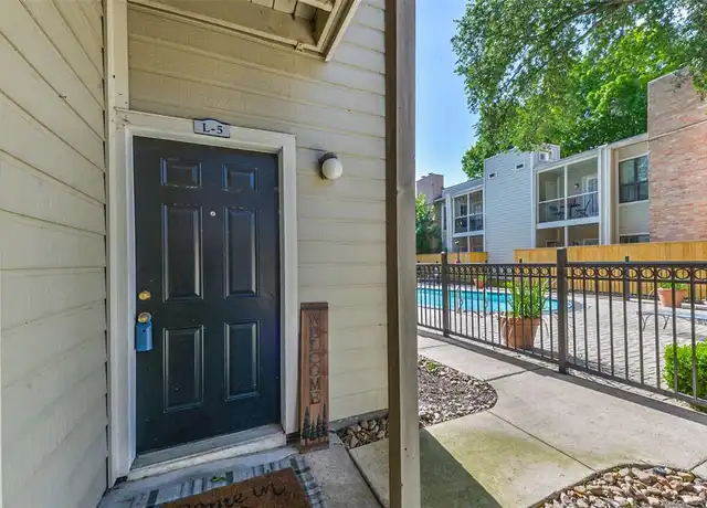Property at 2001 Bering Dr Unit 5L, Houston, TX, 77057, 2 beds, 2 baths, [object Object]