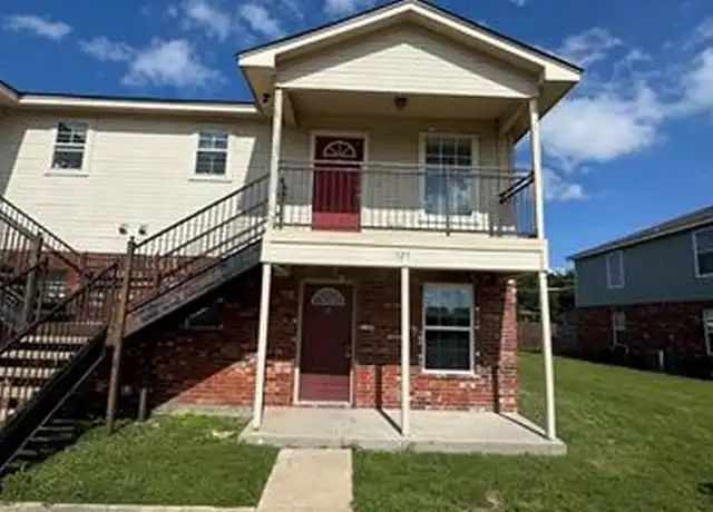 Property at 524 Ingram St Unit C, White Settlement, TX, 76108, 3 beds, 2 baths, [object Object]