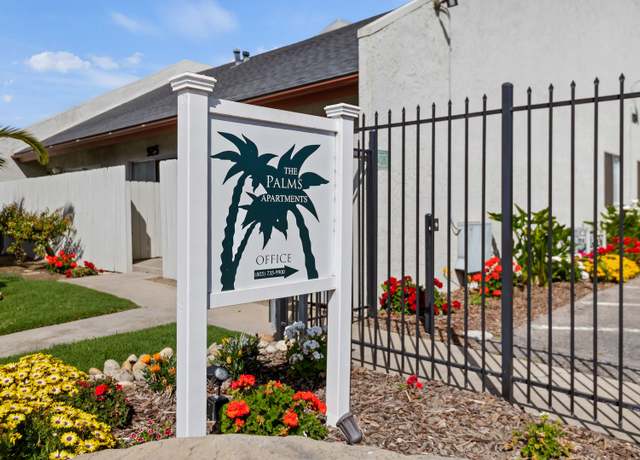 Photo of 925 W Chestnut Ave, Lompoc, CA 93436