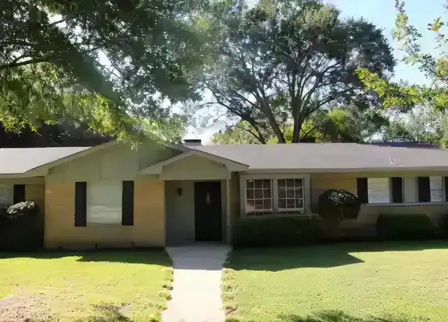 Property at 725 Joel Dr, Tyler, TX, 75703, 3 beds, 2 baths, [object Object]