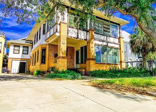 Property at 415 3rd St N Unit 1, St. Petersburg, FL, 33701, 2 beds, 2 baths, [object Object]
