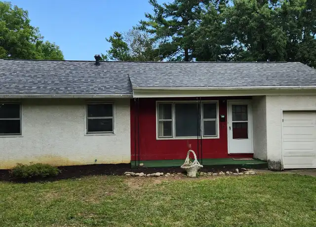 Property at 37 Neil St, Delaware, OH, 43015, 3 beds, 1.5 baths, [object Object]