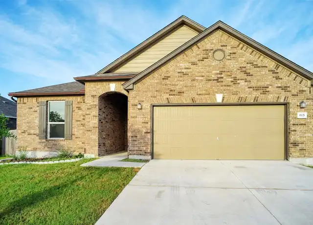 Property at 615 Dogwood St, Lockhart, TX, 78644, 4 beds, 2 baths, [object Object]