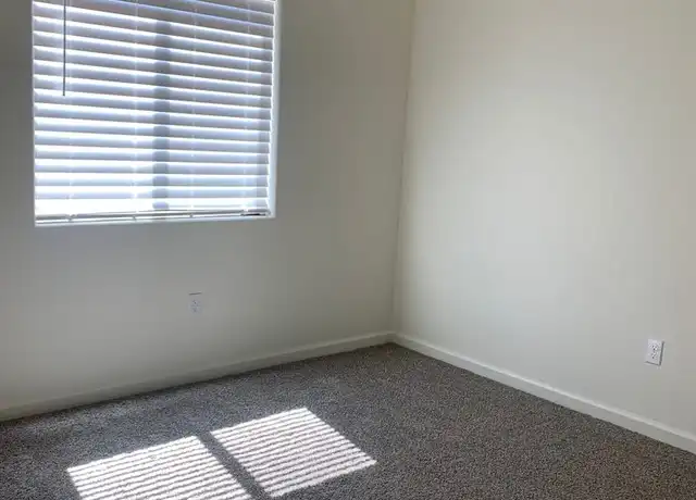 Property at 2065 W Vineyard Ct, Hanford, CA, 93230, 4 beds, 2 baths, [object Object]
