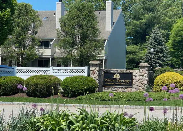 Property at 39 Willow Spgs #39, New Milford, CT, 06776, 2 beds, 1 bath, [object Object]
