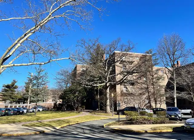 Property at 411 Park Pl Unit 2-E, Fort Lee, NJ, 07024, 1 bed, 1 bath, [object Object]