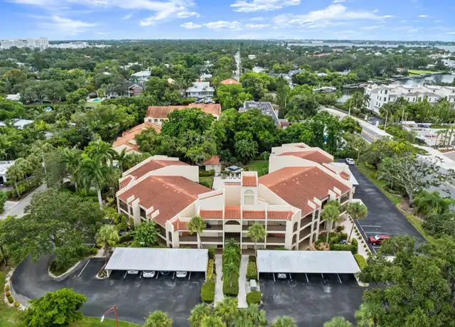 Property at 800 Hudson Ave #105, Sarasota, FL, 34236, 2 beds, 2.5 baths, [object Object]