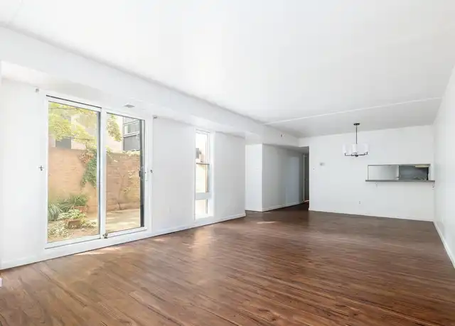 Property at 130 Spruce St, Philadelphia, PA, 19106, 1 bed, 1 bath, [object Object]