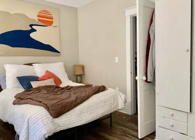 Property at 1145 3rd St Unit 1145 C, Muskegon, MI, 49441, 1 bed, 1 bath, [object Object]