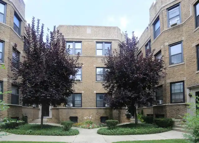 Property at 632 W Stratford Pl, Chicago, IL, 60657, 2 beds, 1 bath, [object Object]