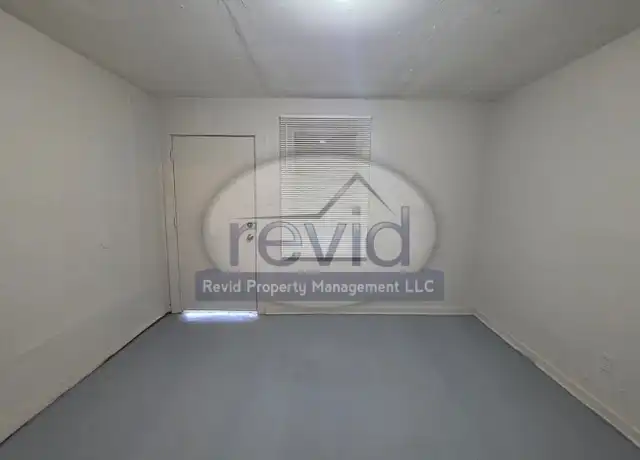 Property at 304 Scott St #1, Memphis, TN, 38112, 1 bed, 1 bath, [object Object]