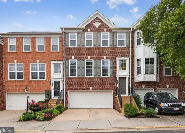 Property at 8908 Purple Lilac Cir, Lorton, VA, 22079, 4 beds, 3.5 baths, [object Object]
