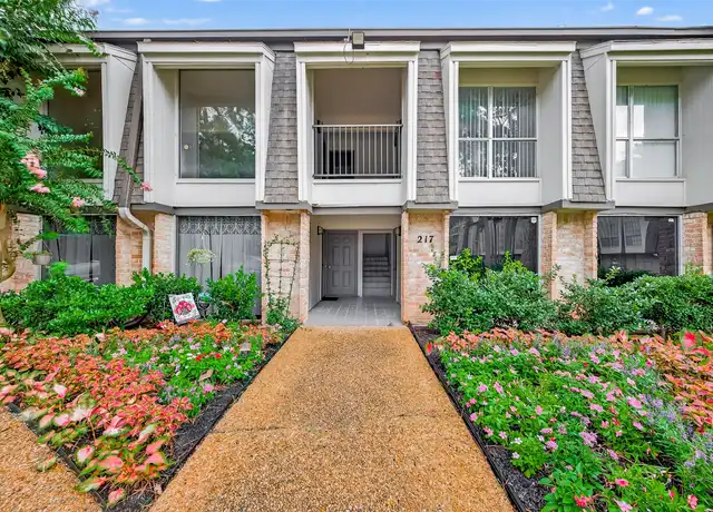 Property at 12633 Memorial Dr #216, Houston, TX, 77024, 3 beds, 2 baths, [object Object]