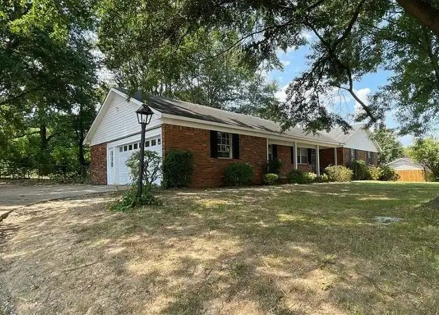 Property at 4071 Saint Elmo Ave, Memphis, TN, 38128, 3 beds, 2 baths, [object Object]