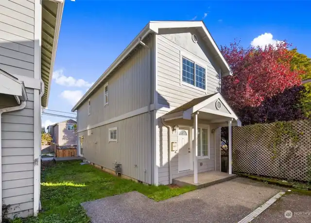 Property at 1020 S 23rd St, Tacoma, WA, 98405, 3 beds, 2.5 baths, [object Object]