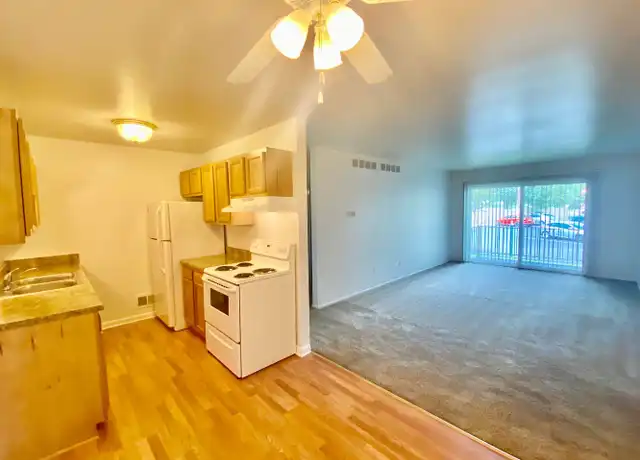 Property at 2756 Golfside Rd Unit 702, Ann Arbor, MI, 48108, 1 bed, 1 bath, [object Object]