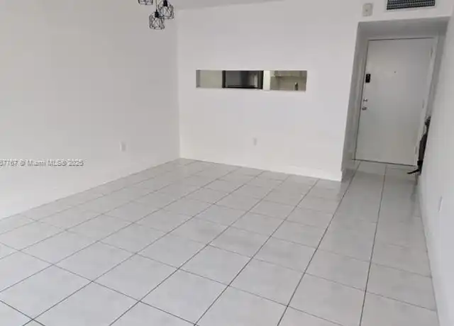 Property at 10400 SW 108th Ave Unit A102, Miami, FL, 33176, 2 beds, 1.5 baths, [object Object]