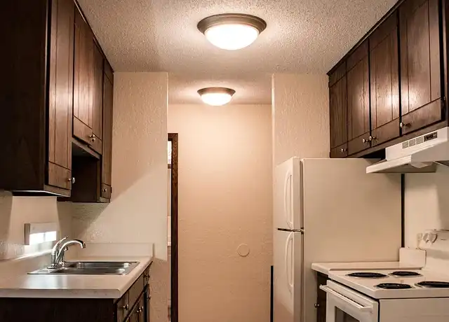 Property at Lauderdale Hollows Apartments - 1622 Carl St, Saint Paul, MN, 55108, 1 bed, 1 bath, [object Object]