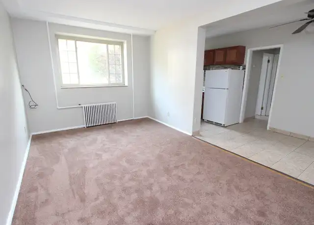 Property at 111 Mount Lebanon Blvd Unit 3, Pittsburgh, PA, 15228, 2 beds, 1 bath, [object Object]