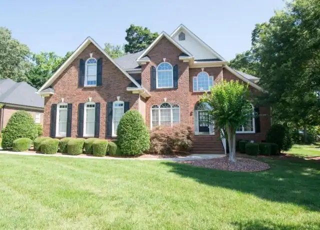 Property at 204 Limerick Dr, Matthews, NC, 28104, 4 beds, 3 baths, [object Object]