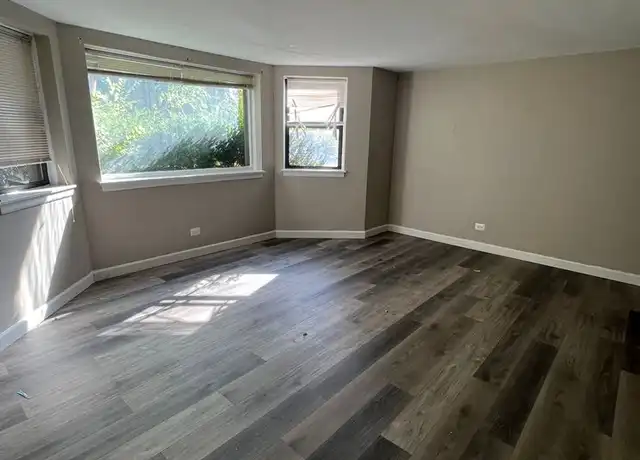 Property at 5718 N Mozart St Unit Basement, Chicago, IL, 60659, 1 bed, 1 bath, [object Object]