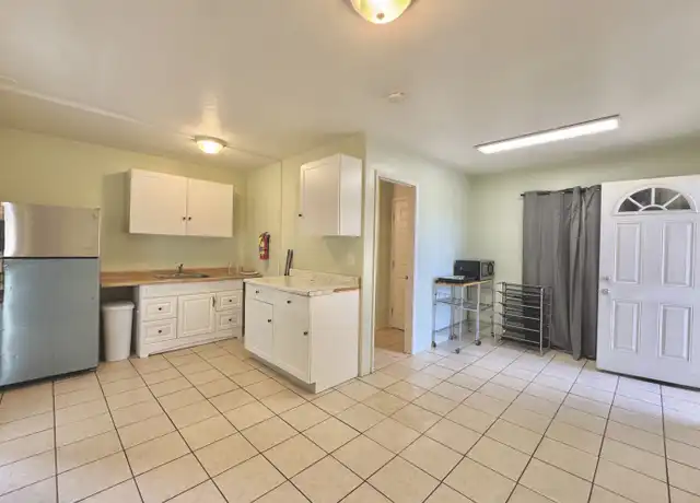 Property at 1598 Mill St Unit B1, Wailuku, HI, 96793, 2 beds, 1 bath, [object Object]